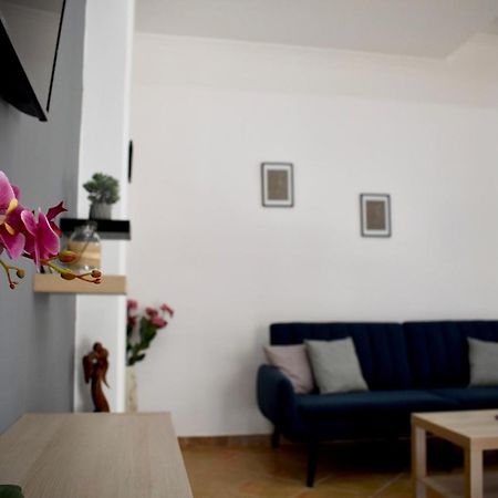 Memories Studio Artemis Apartment Екстериор снимка